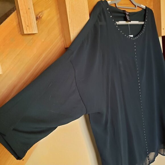 NWT U-Knit Spruce Green Sheer Lined Stoned Top Blouse Size 2X - Picture 7 of 7